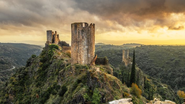 Chateau Lastours Regine Surdespine Quertineux